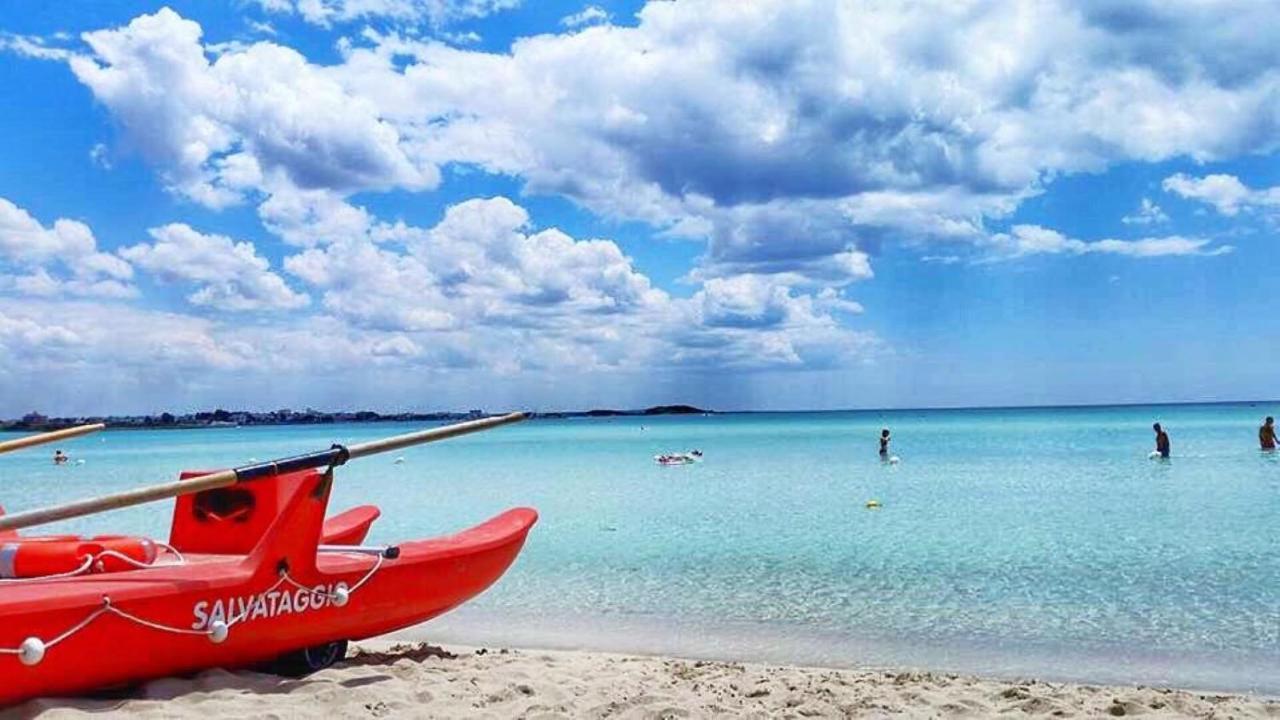 Tabu Hotel Porto Cesareo Kültér fotó