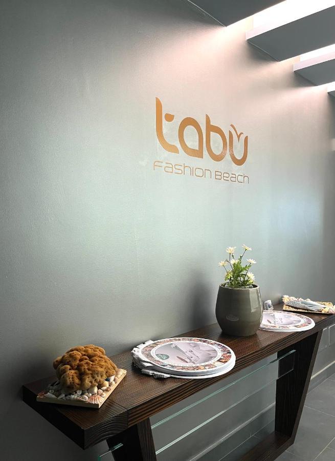Tabu Hotel Porto Cesareo Kültér fotó